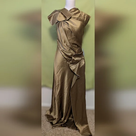 Elegant Brown Satin Evening Dress - Picture 1 of 6